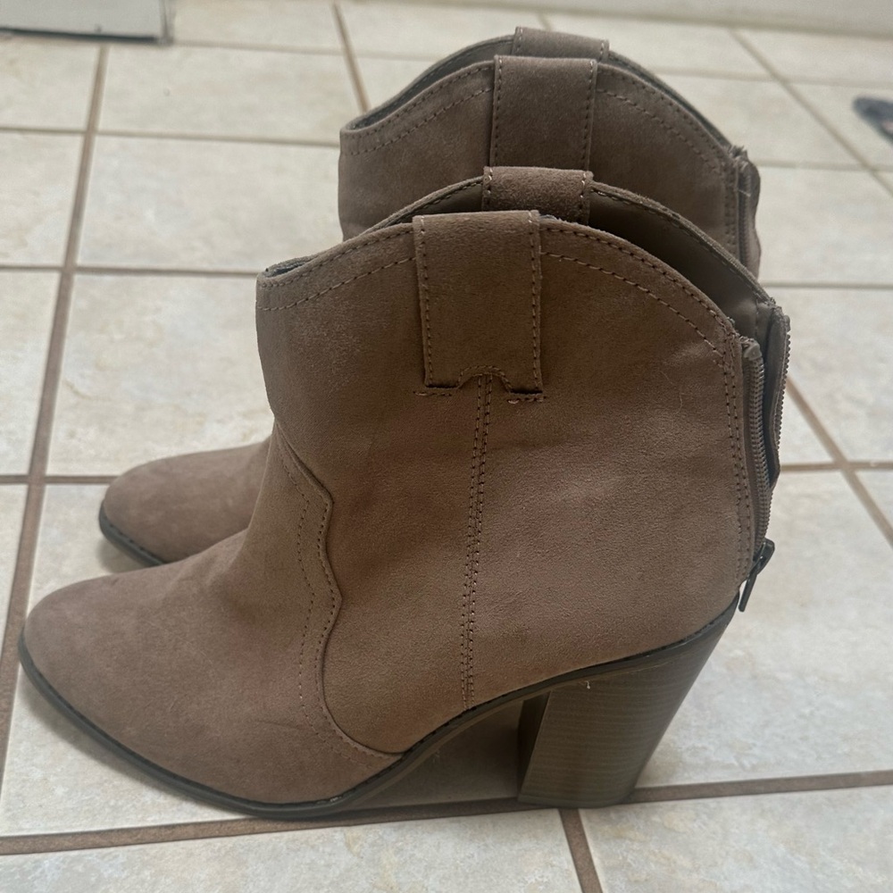 Stylish Brown Ankle Boots